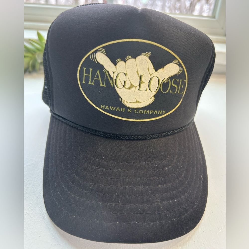 Vintage ‘Hang Loose’ Hawaiian & Co. black and white SnapBack hat